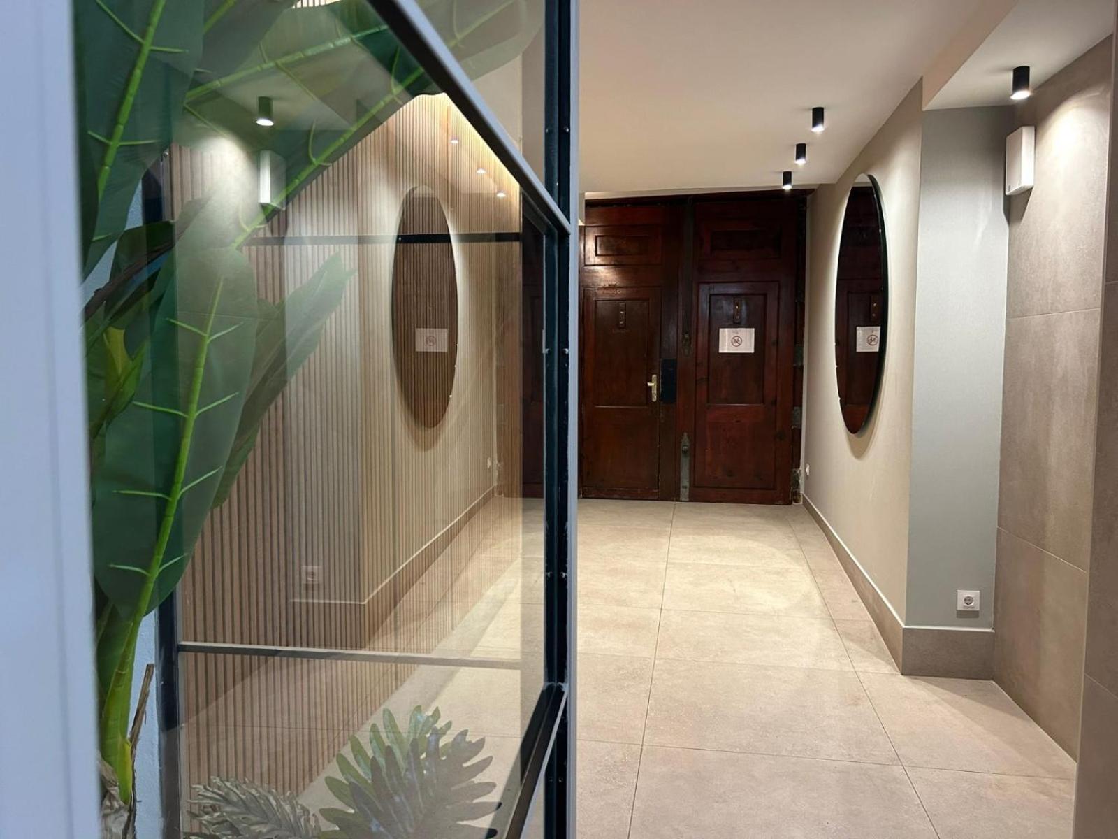 Singularstays Mercado Central Valencia Bagian luar foto