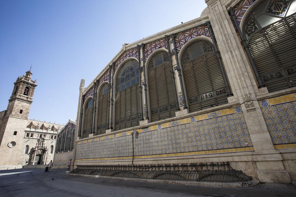 Singularstays Mercado Central Valencia Bagian luar foto