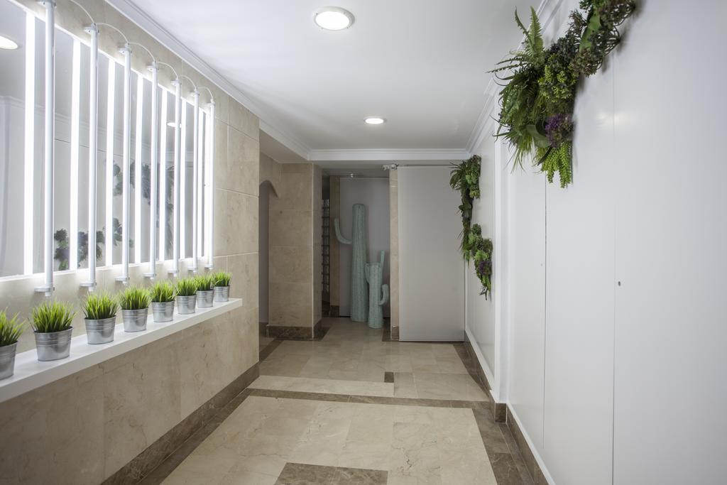 Singularstays Mercado Central Valencia Bagian luar foto